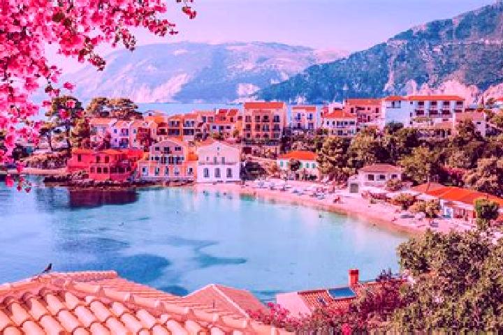 Ella, 20 — Escort in Romirion, Greece