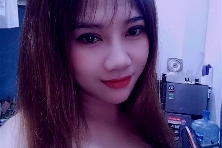 Ella, 20 — Escort in Sai Noi, Thailand