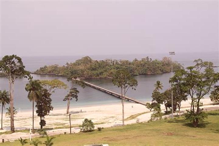 Ella, 20 — Escort in Santiago de Baney, Equatorial Guinea