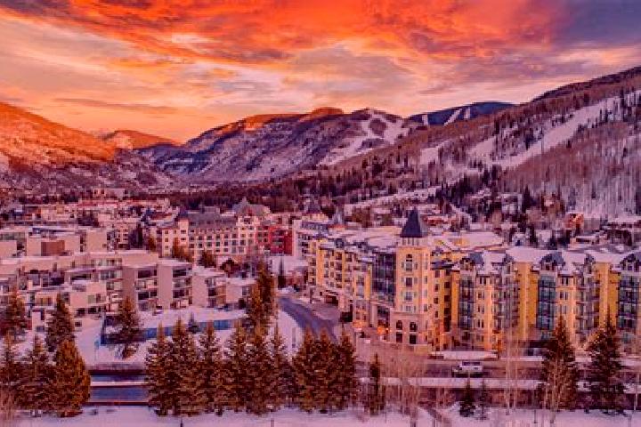 Ella, 20 — Escort in Silverthorne, United States