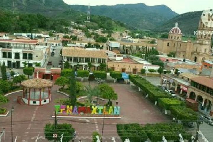 Ella, 20 — Escort in Tenamaxtlan, Mexico