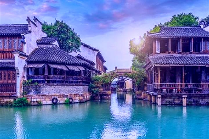Ella, 20 — Escort in Wuzhen, China