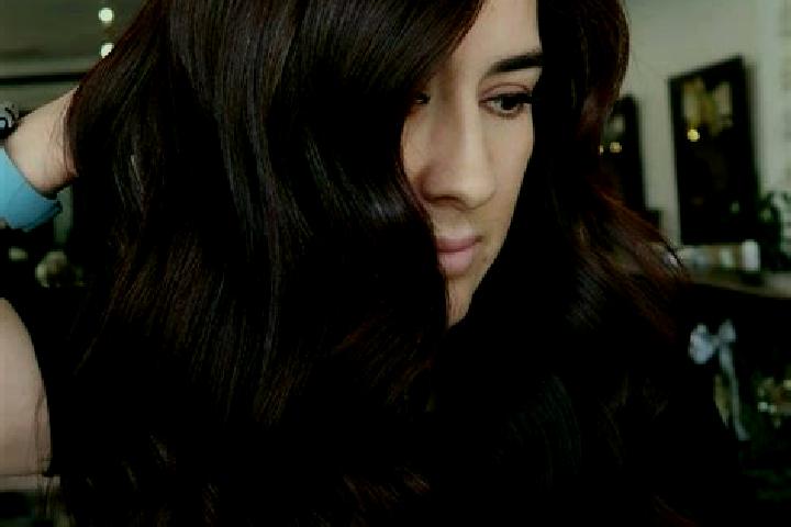 Ella, 21, a auburn dark-eyed mixed companion based in Pentapoli. Offering Overnight, Tantra, BDSM, A-Level, Striptease. Available for incall and outcall, ove...