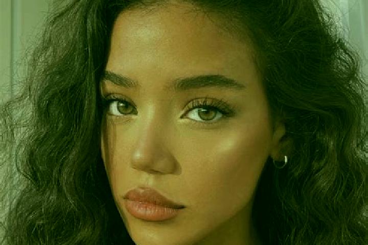 Ella, 21, a black brown-eyed mediterranean companion based in Adjohon. Offering GFE, Fetish, Travel Companion. Available for incall and outcall, overnight bo...