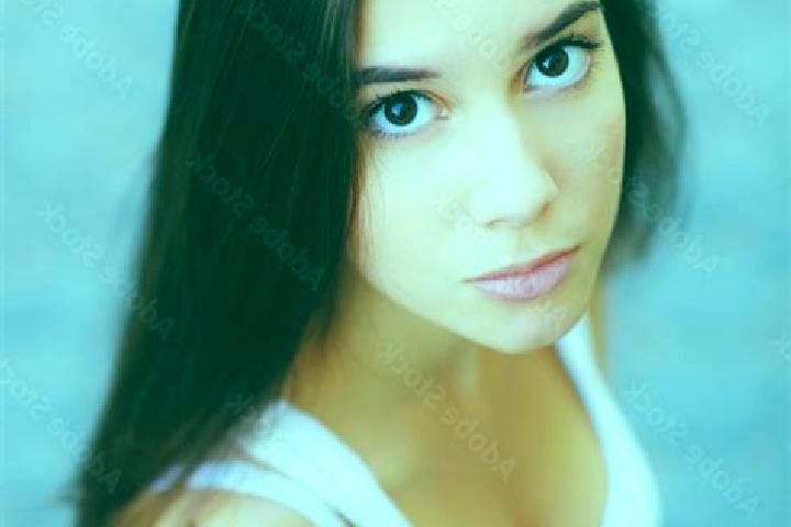 Ella, 21, a brunette brown-eyed indian companion based in Meckel. Offering GFE, Massage, A-Level. Available for incall and outcall, overnight bookings availa...