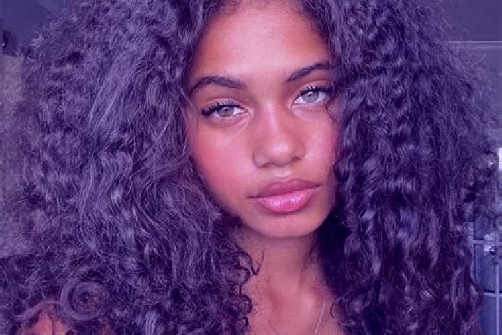 Ella, 21, a chestnut blue-eyed ebony companion based in Barberey-Saint-Sulpice. Offering CIM, BDSM, Couples. Available for incall and outcall, day and evenin...