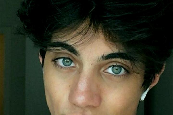 Ella, 21, a chestnut green-eyed indian companion based in Bebra. Offering GFE, A-Level, Deep French Kissing, CIM. Available for incall and outcall, overnight...