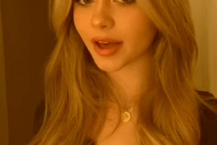 Ella, 21, a dark blonde hazel-eyed ebony companion based in Navenchauc. Offering BDSM, A-Level, Dinner Date, Party Girl, Domination. Available for incall and...