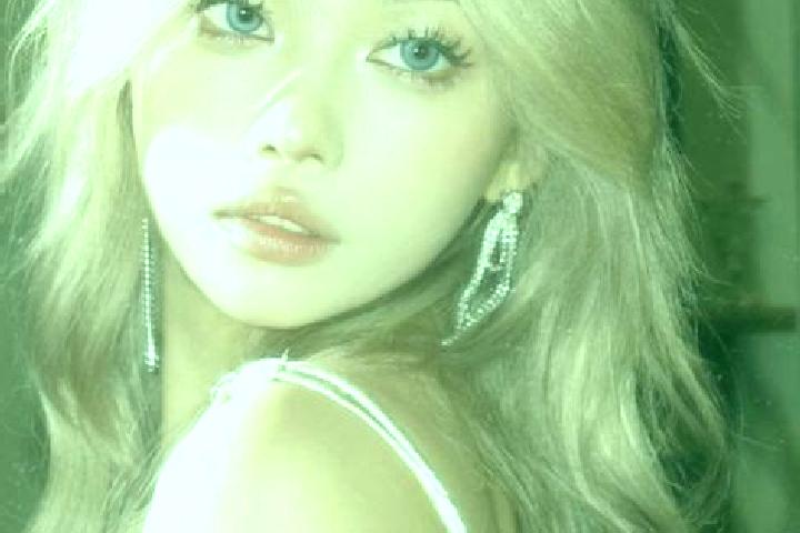 Ella, 21, a platinum blonde amber-eyed asian companion based in Coltauco. Offering Girlfriend Experience, Roleplay, OWO. Available for incall and outcall, ov...