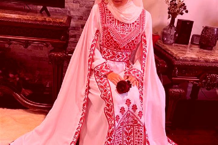 Ella, 21 — Escort in Bayt Hanina, Palestine