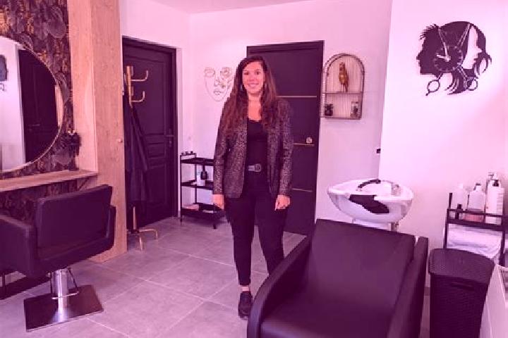 Ella, 21 — Escort in Crosville-la-Vieille, France