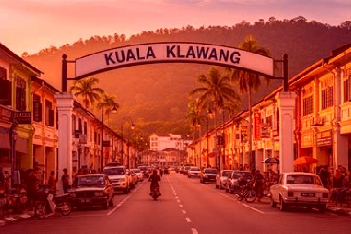 Ella, 21 — Escort in Kuala Klawang, Malaysia