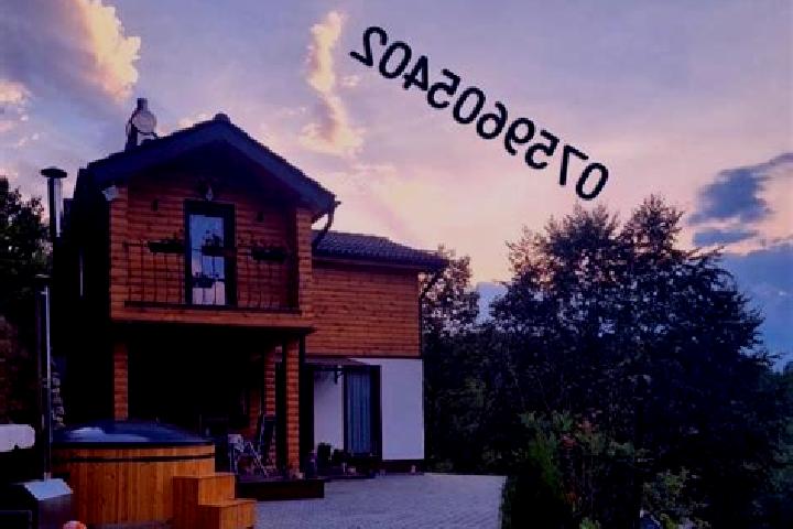 Ella, 21 — Escort in Poduri, Romania