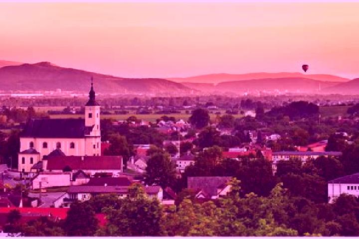 Ella, 21 — Escort in Pruske, Slovakia