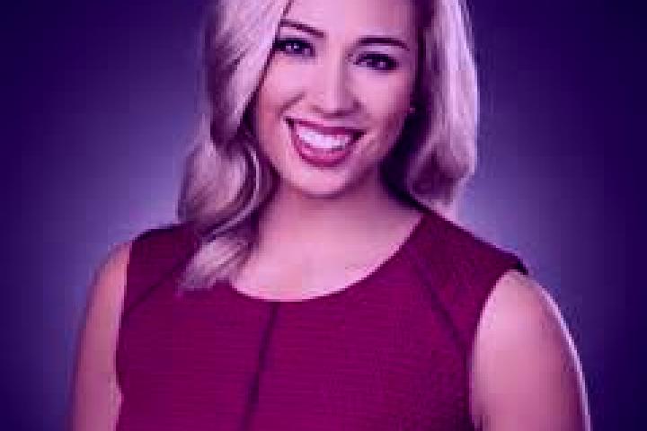 Ella, 21 — Escort in Rosemont East, United States