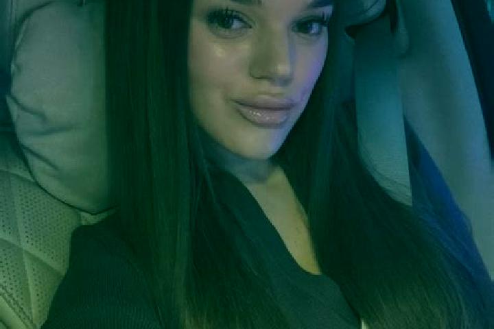 Ella, 21 — Escort in Verba, Ukraine