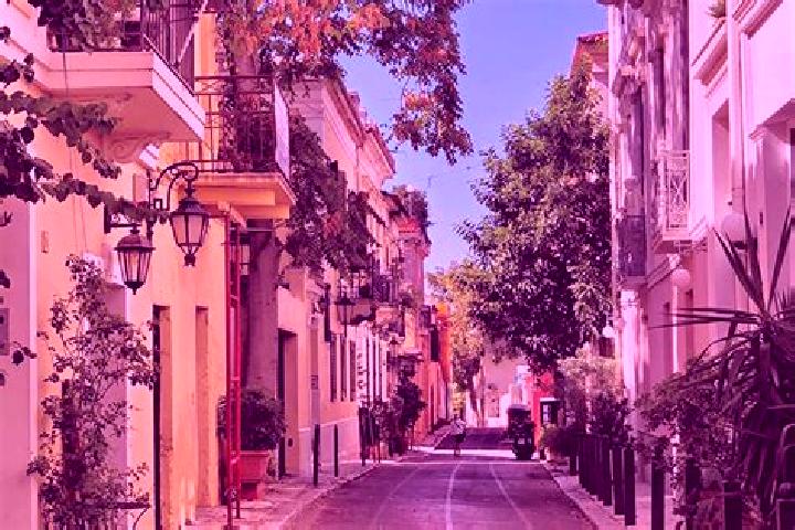 Ella, 21 — Escort in Vyronas, Greece