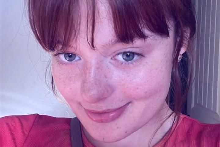 Ella, 22, a red brown-eyed mixed companion based in Karacevre. Offering Tantra, Overnight, Massage, BDSM, Striptease. Available for incall and outcall, day a...