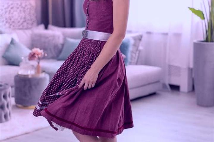 Ella, 22 — Escort in Nosislav, Czech Republic