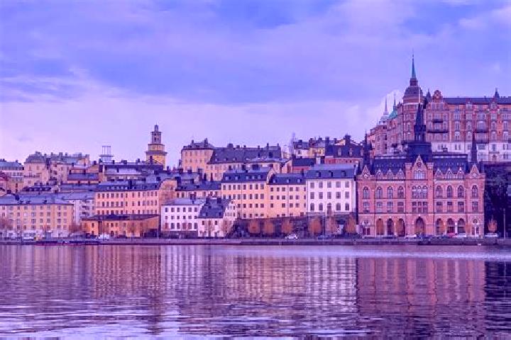 Ella, 22 — Escort in OEsterbymo, Sweden