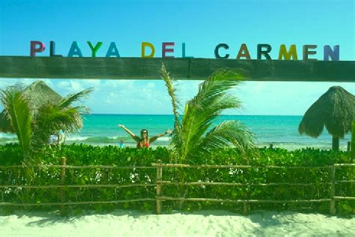 Ella, 22 — Escort in San Nicolas del Carmen, Mexico