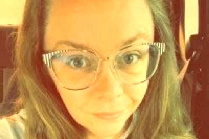 Ella, 22 — Escort in Smithville-Sanders, United States