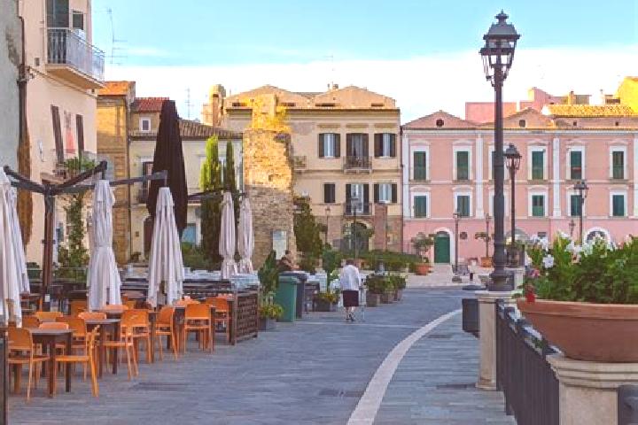 Ella, 22 — Escort in Vasto, Italy