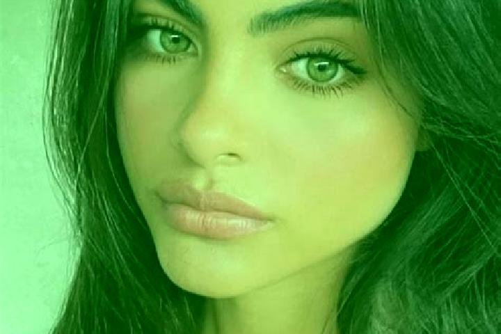 Ella, 23, a brunette green-eyed indian companion based in Grunow. Offering Travel Companion, Party Girl, A-Level, Tantra. Available for incall and outcall, o...