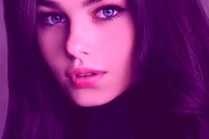 Ella, 23, a brunette grey-eyed slavic companion based in Sant Elena Sannita. Offering Overnight, Massage, Fetish. Available for incall and outcall, overnight...
