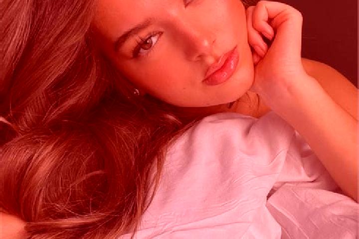 Ella, 23, a chestnut hazel-eyed slavic companion based in Diaguily. Offering Fetish, Overnight, Erotic Massage, OWO. Available for incall and outcall, overni...