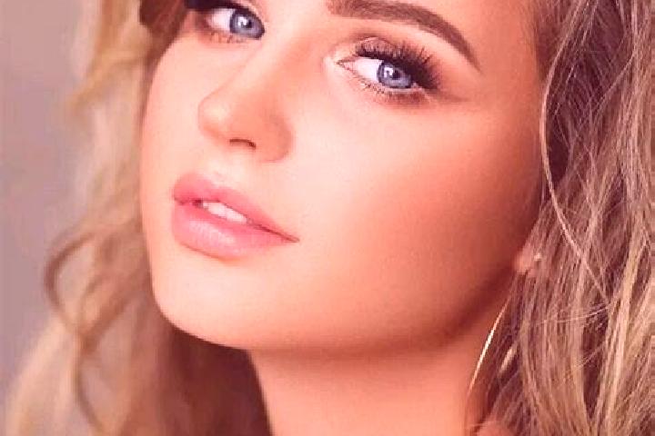 Ella, 23, a dark blonde blue-eyed caribbean companion based in Siah Shir-e Olya. Offering Prostate Massage, Deep French Kissing, Travel Companion. Available ...