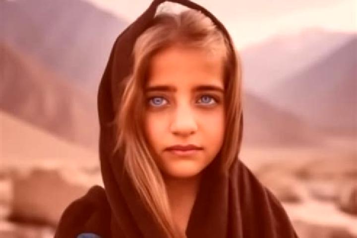Ella, 23, a dark blonde dark-eyed middle eastern companion based in Baumgarten am Tullnerfeld. Offering Dinner Date, Overnight, Deep French Kissing. Availabl...