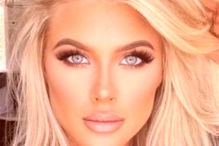 Ella, 23, a platinum blonde green-eyed european companion based in Polyplatanos. Offering Dinner Date, A-Level, Overnight. Available for incall and outcall, ...