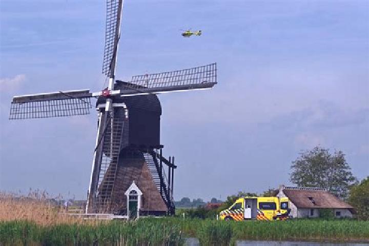 Ella, 23 — Escort in Hei- en Boeicop, Netherlands