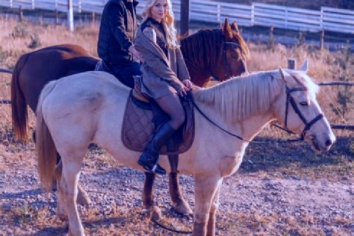 Ella, 23 — Escort in Kodaky, Ukraine