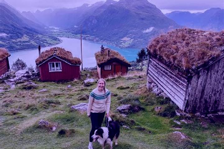 Ella, 23 — Escort in Norway House, Canada
