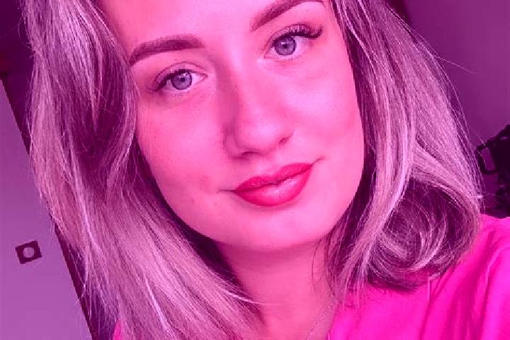 Ella, 23 — Escort in Vincendo, Reunion