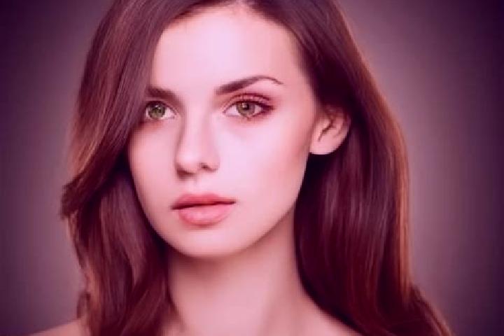 Ella, 24, a auburn amber-eyed caribbean companion based in Ludersfeld. Offering Erotic Massage, 69, Dinner Date, Massage. Available for incall and outcall, o...