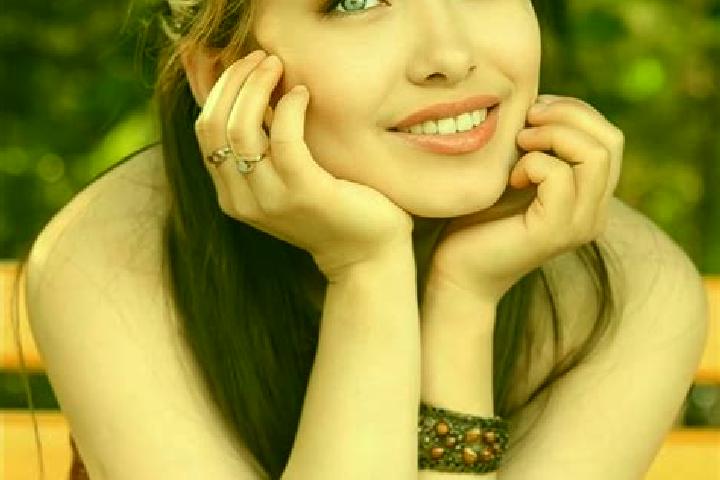 Ella, 24, a auburn blue-eyed asian companion based in Samoded. Offering Dinner Date, OWO, Deep French Kissing. Available for incall and outcall, day and even...
