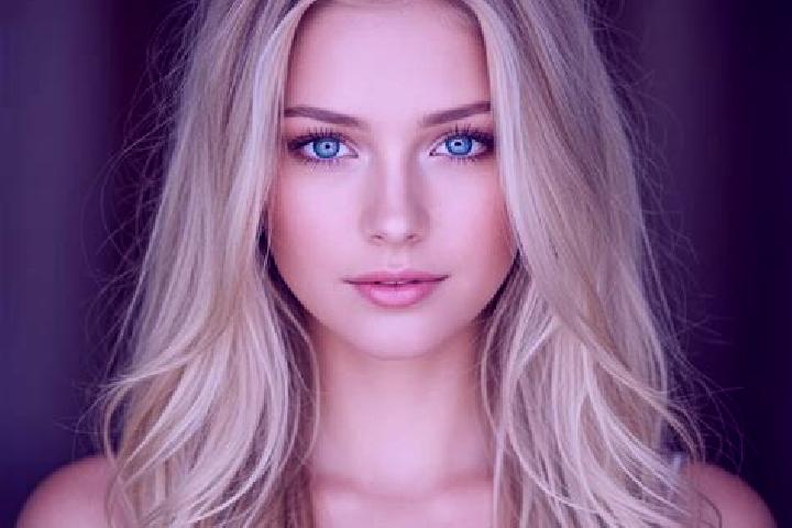 Ella, 24, a blonde dark-eyed mixed companion based in Comisarovca Noua. Offering OWO, Party Girl, Girlfriend Experience, Couples. Available for incall and ou...