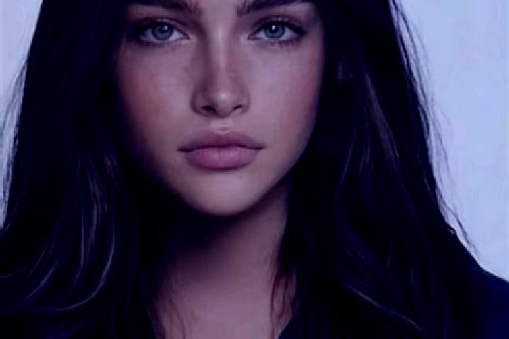 Ella, 24, a brunette blue-eyed caucasian companion based in Coddington. Offering Dinner Date, Prostate Massage, Party Girl. Available for incall and outcall,...