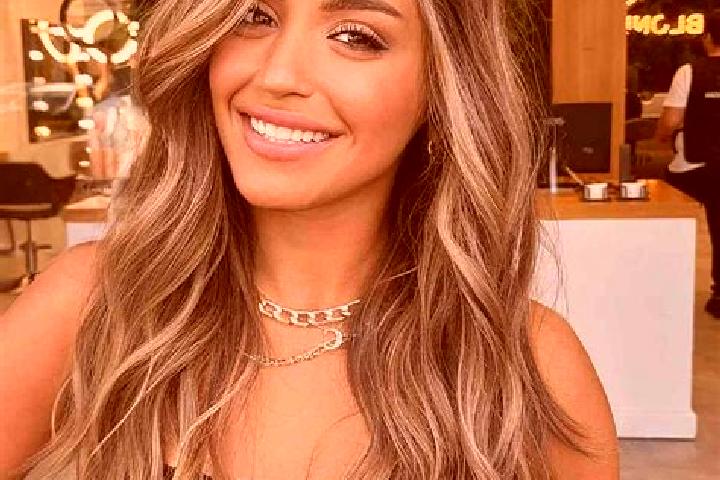 Ella, 24, a dark blonde brown-eyed mediterranean companion based in Shanling. Offering Couples, Overnight. Available for incall and outcall, overnight bookin...