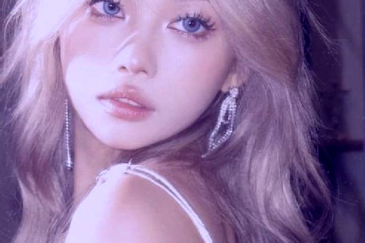 Ella, 24, a platinum blonde amber-eyed asian companion based in Haulchin. Offering OWO, Dinner Date. Available for incall and outcall, overnight bookings ava...