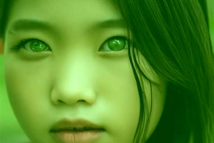 Ella, 24, a red green-eyed asian companion based in Pedregal Chico. Offering Tantra, Travel Companion, Fetish, Girlfriend Experience. Available for incall an...
