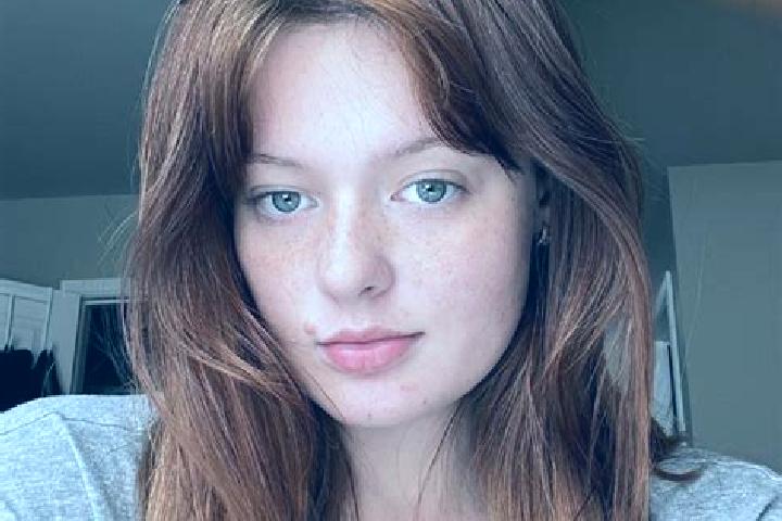 Ella, 24, a red grey-eyed asian companion based in Molino Vecchio-Scapitola-Baio. Offering OWO, Deep French Kissing, Roleplay. Available for incall and outca...