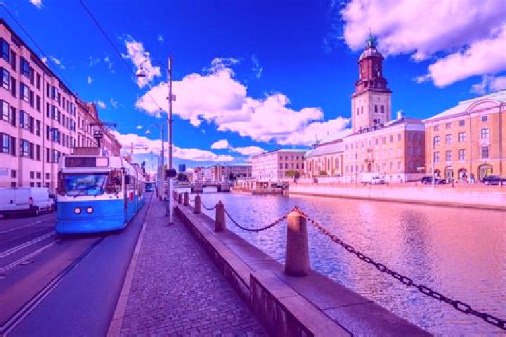 Ella, 24 — Escort in Angered, Sweden