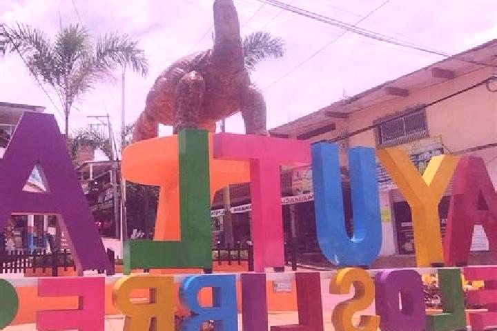 Ella, 24 — Escort in Ayutla de los Libres, Mexico