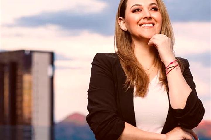 Ella, 24 — Escort in Fraccion Milpillas, Mexico