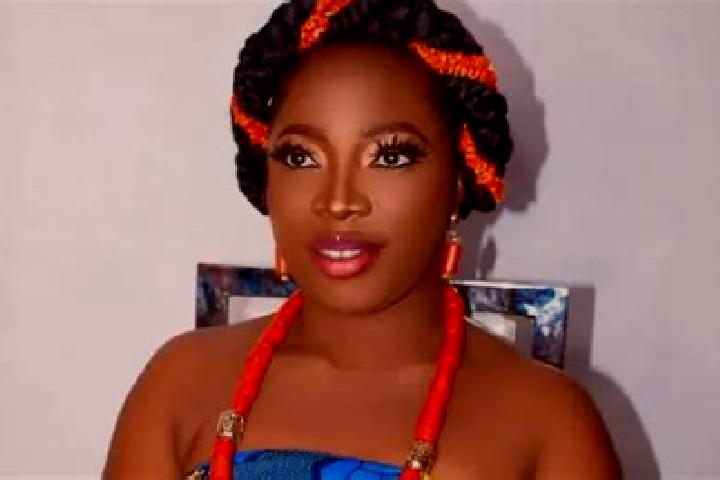 Ella, 24 — Escort in Nkwoagu Isuochi, Nigeria