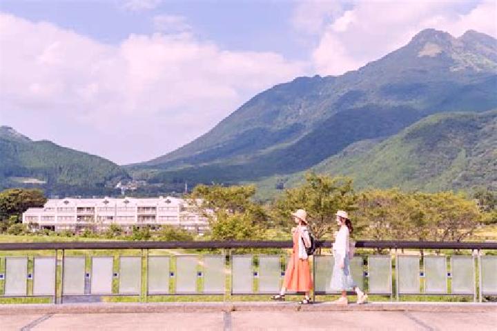 Ella, 24 — Escort in Oita, Japan